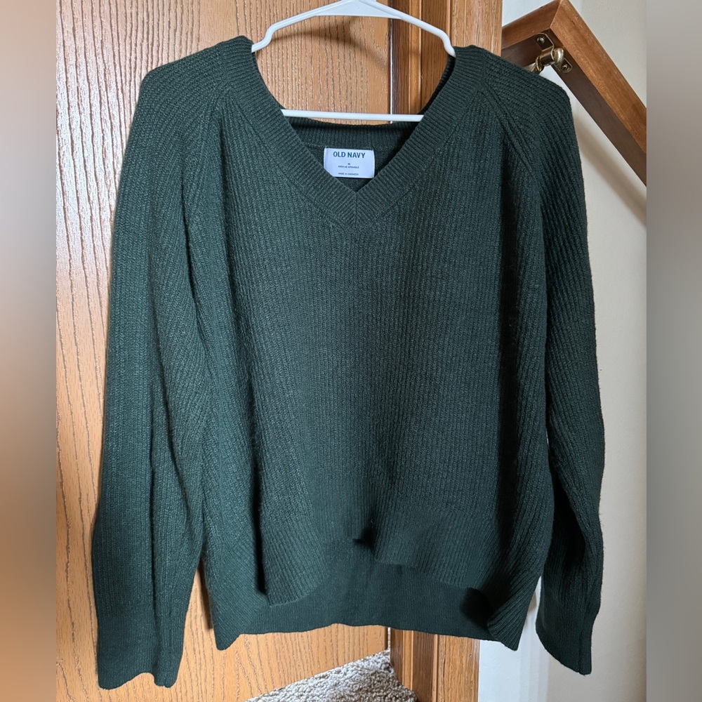 Old Navy V Neck Sweater